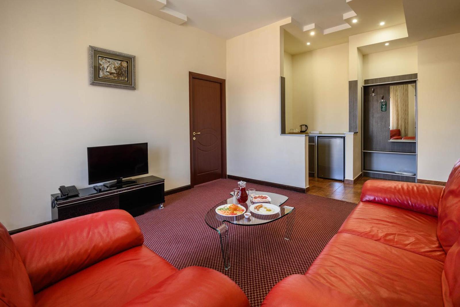 Alpina Resort By Stellar Hotels, Tsaghkadzor Ngoại thất bức ảnh